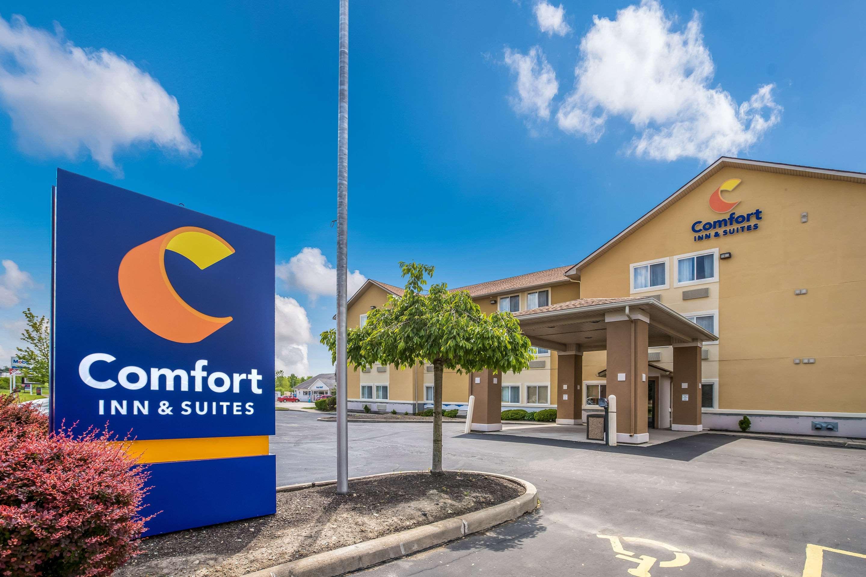 Comfort Inn & Suites Fairborn Near Wright Patterson Afb מראה חיצוני תמונה