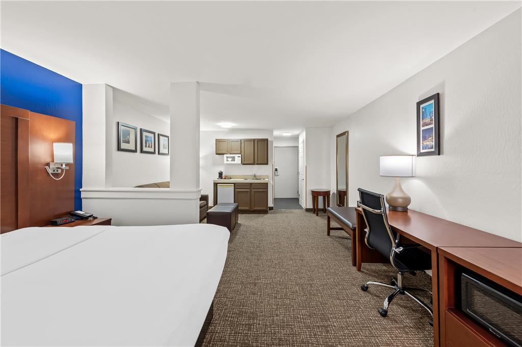 Comfort Inn & Suites Fairborn Near Wright Patterson Afb חדר תמונה